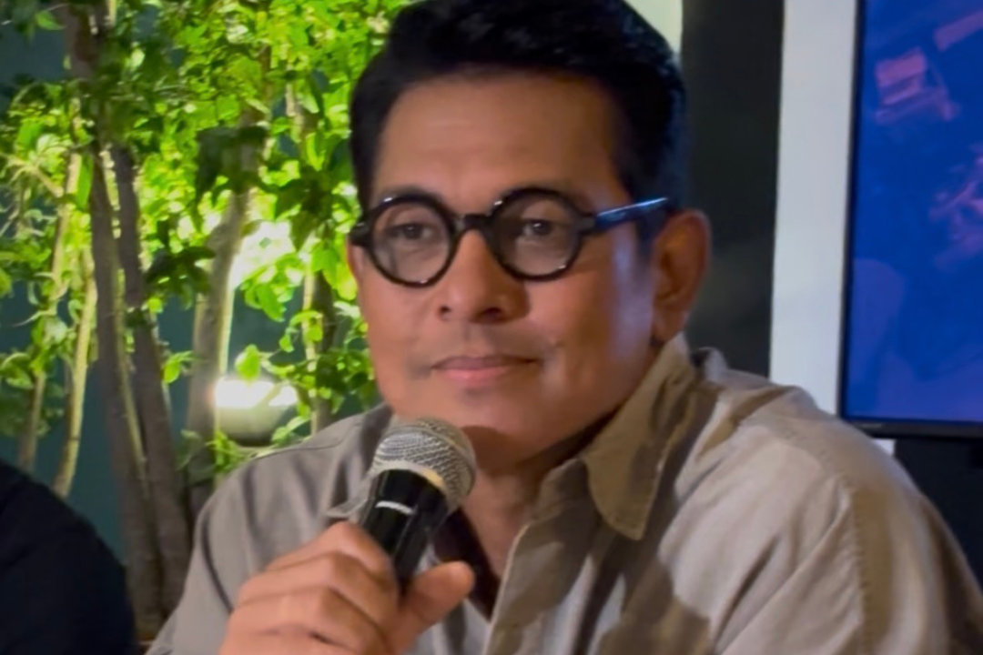 Gary V.
