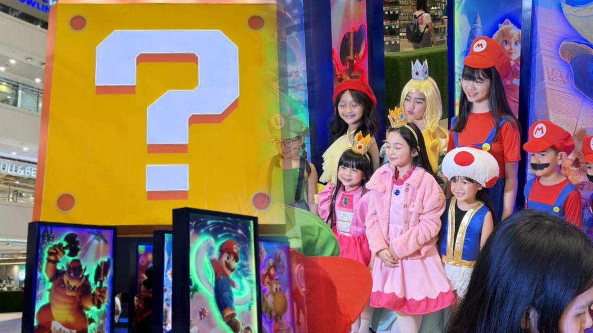 Super Mario Mystery Box