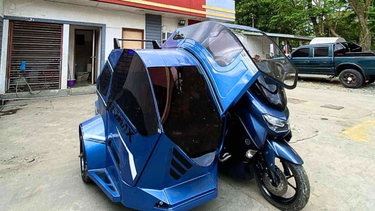 Hydraulic tricycles