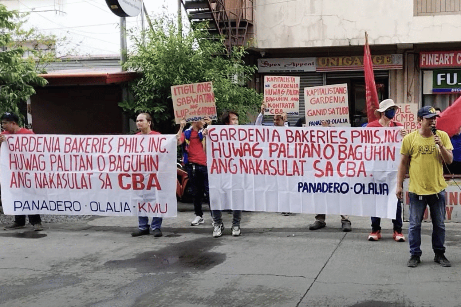 Gardenia workers allege CBA violations