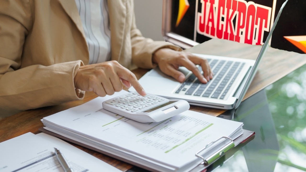 Jackpot winnings taxed 20%