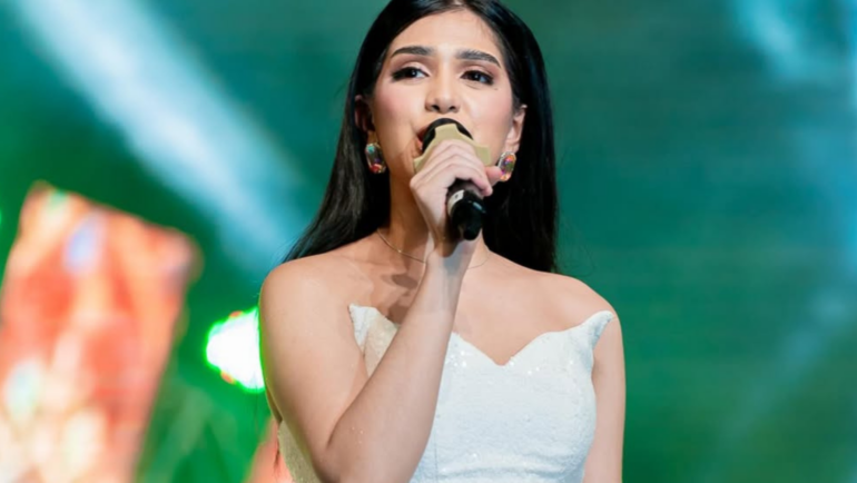 Joy Barcoma on Filipina identity