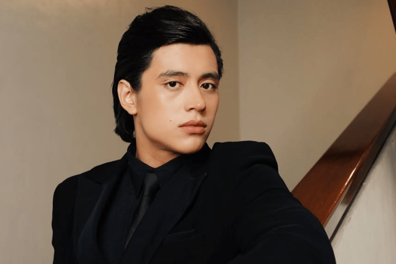 Kelvin Miranda copes through work