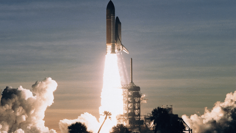first liquid-fueled rocket launch