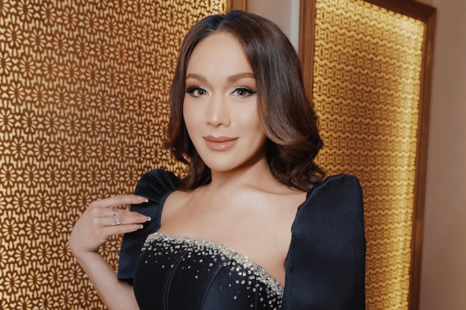 ‘Drag Race PH’ Judge KaladKaren