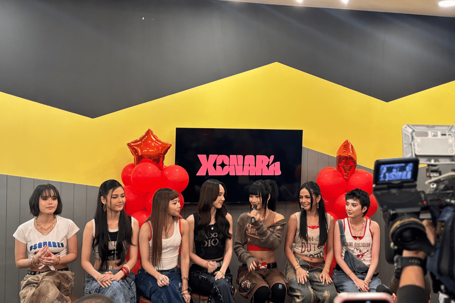 WP Headers - INTERNS (8)